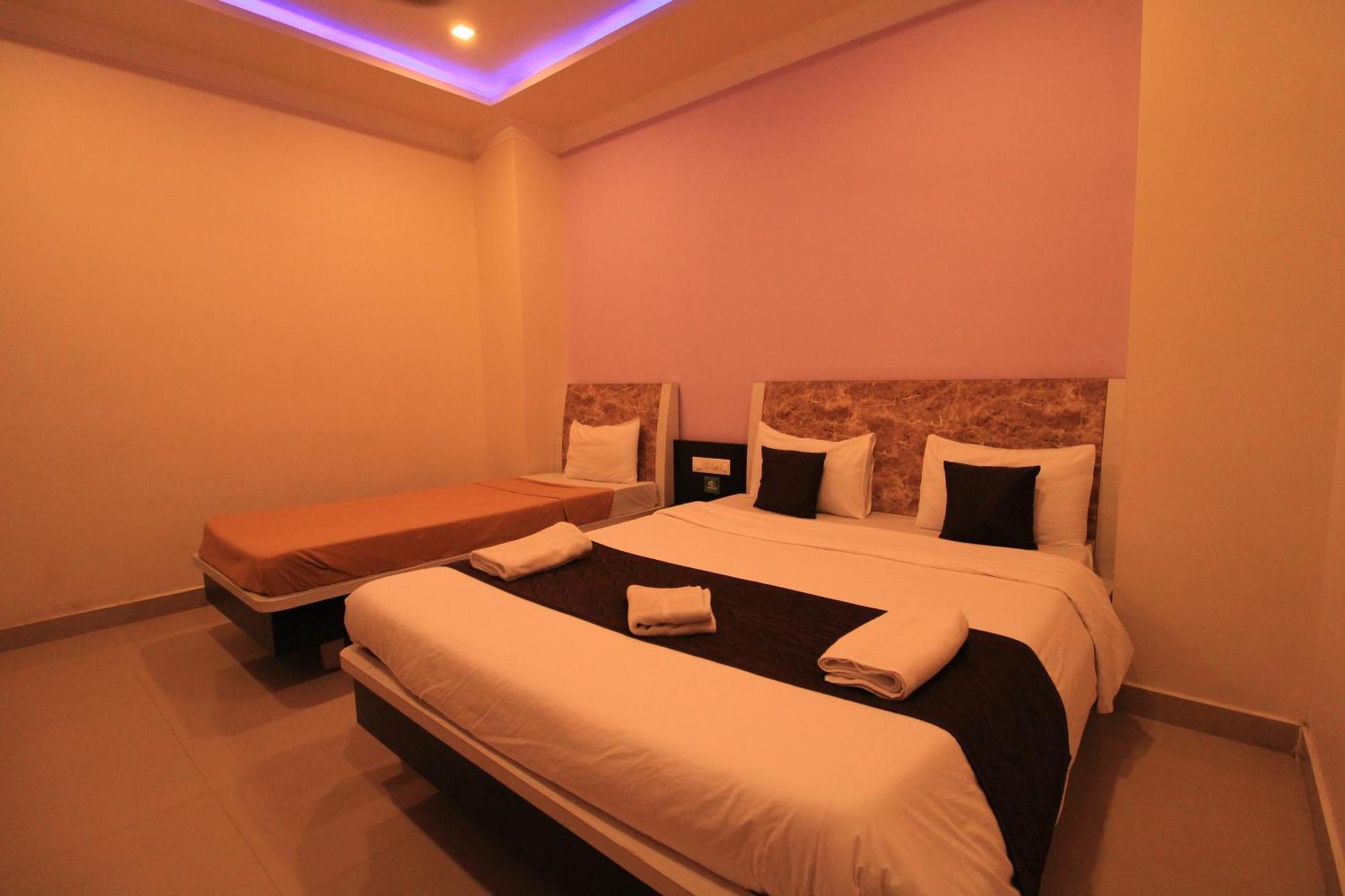 Bouvana Residency Pondicherry Eksteriør bilde