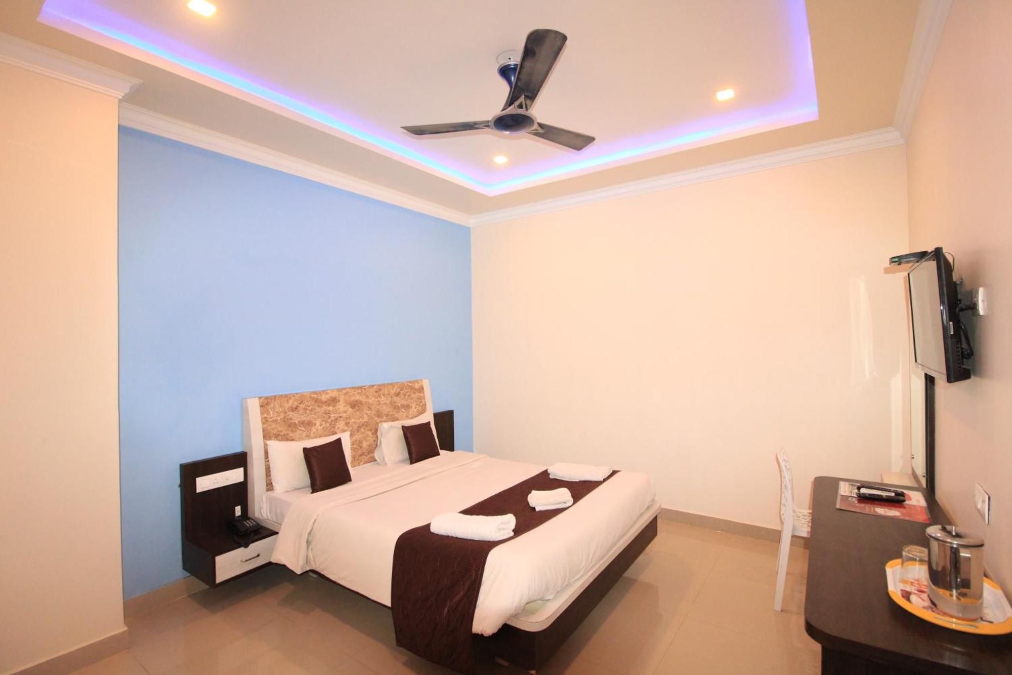 Bouvana Residency Pondicherry Eksteriør bilde