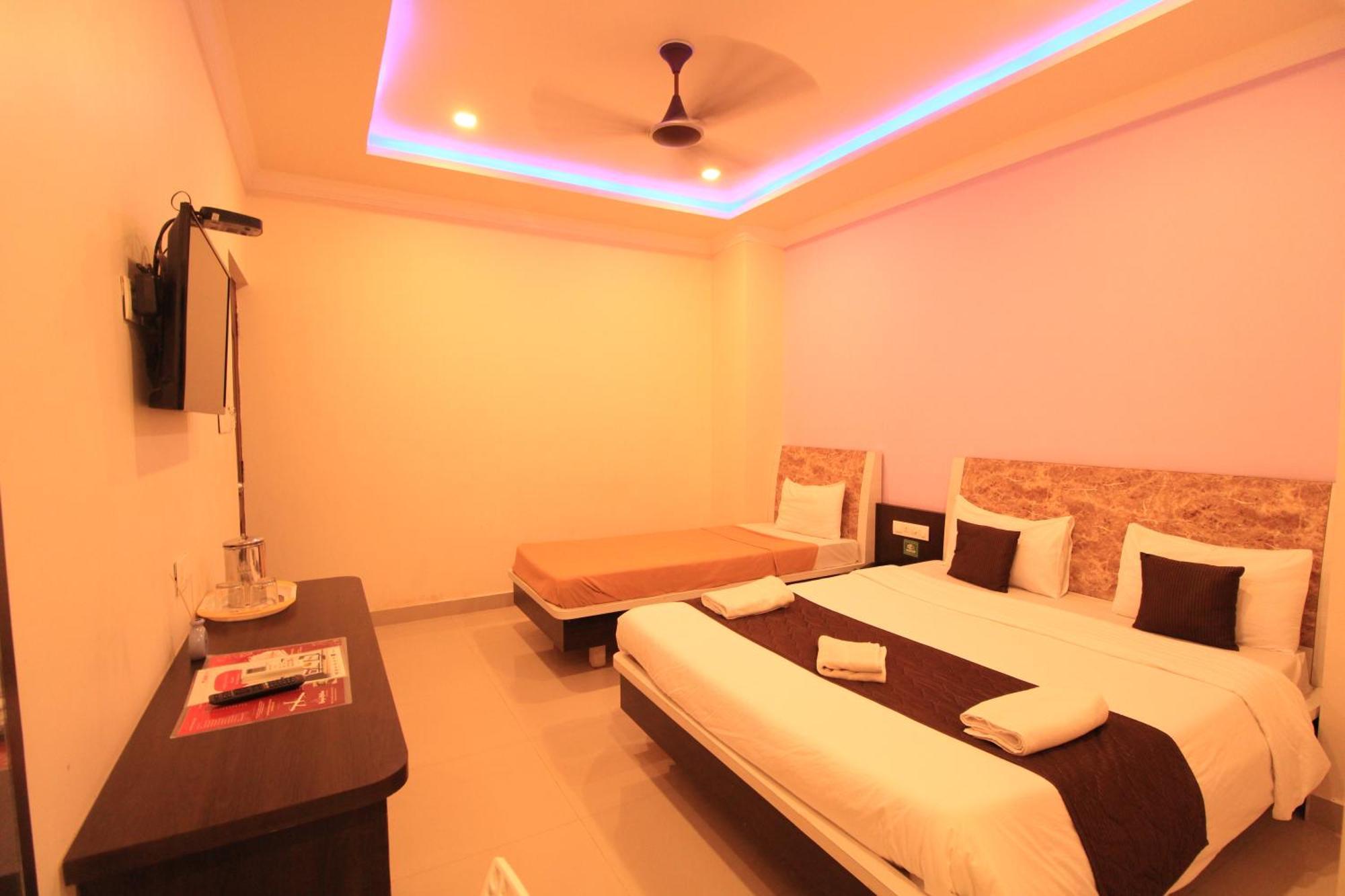 Bouvana Residency Pondicherry Eksteriør bilde